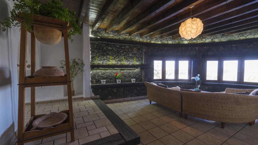 Villa With Amazing Views, Jacuzzi And Private Pool San Bartolomé Eksteriør billede